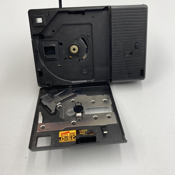 Vintage Kodak Disc 3600 Camera USA Made 1980s Disc Film Point Shoot Flash Tested - Picture 9 of 12